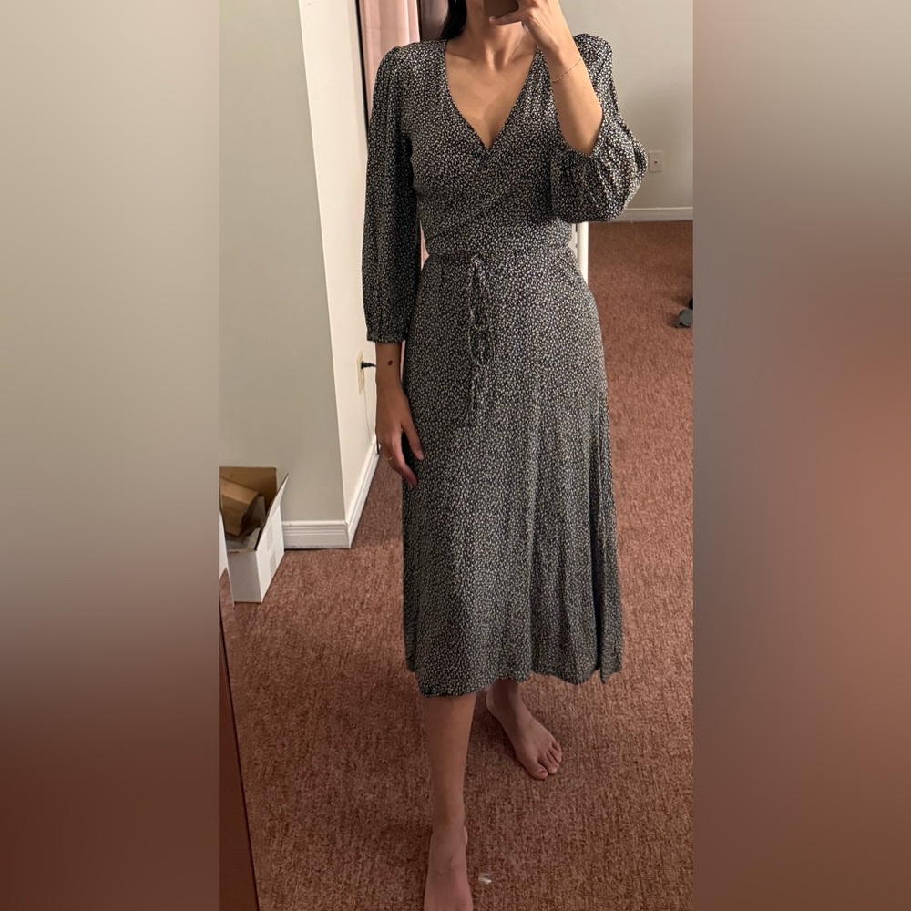 GAP Black and White Patterned Wrap Dress